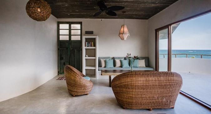 Beachfront In Beach- Location! Villa *