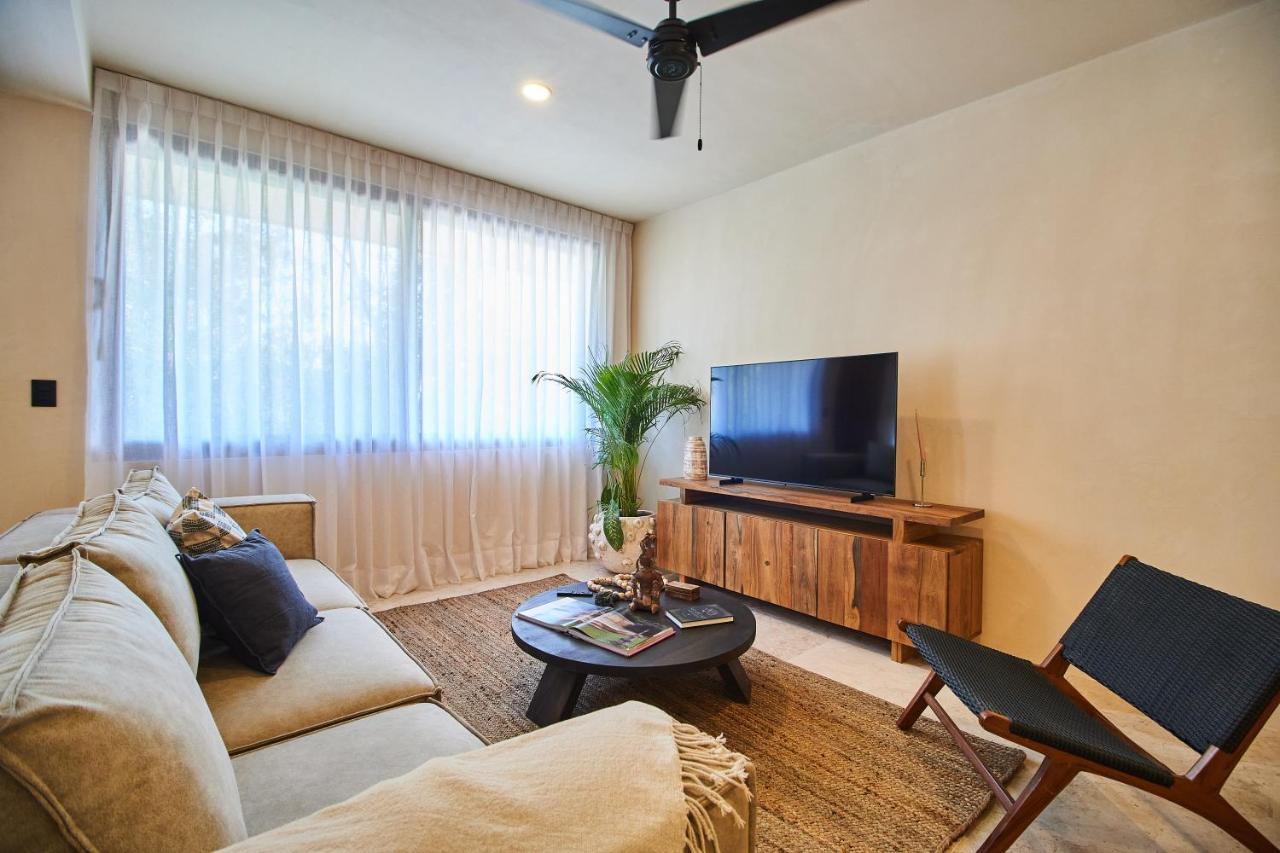 Fancy Tropical Cozy Private Balcony With Plunge Pool Premium Location In