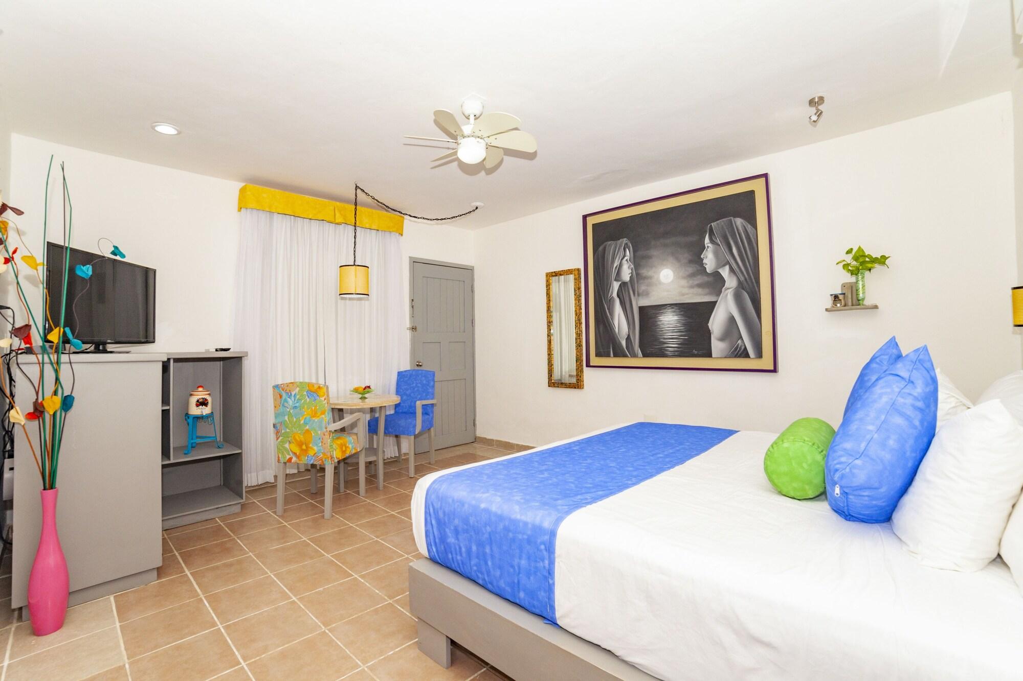 Mestizo Boutique Hotel 4*