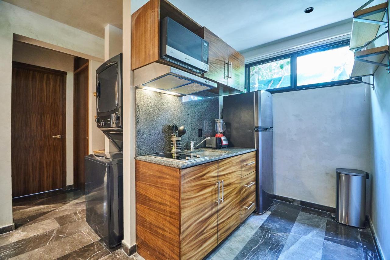 Elegant Trendy In With Infinity Pool, Breathtaking Jungle View & Bottle Of Wine Per *