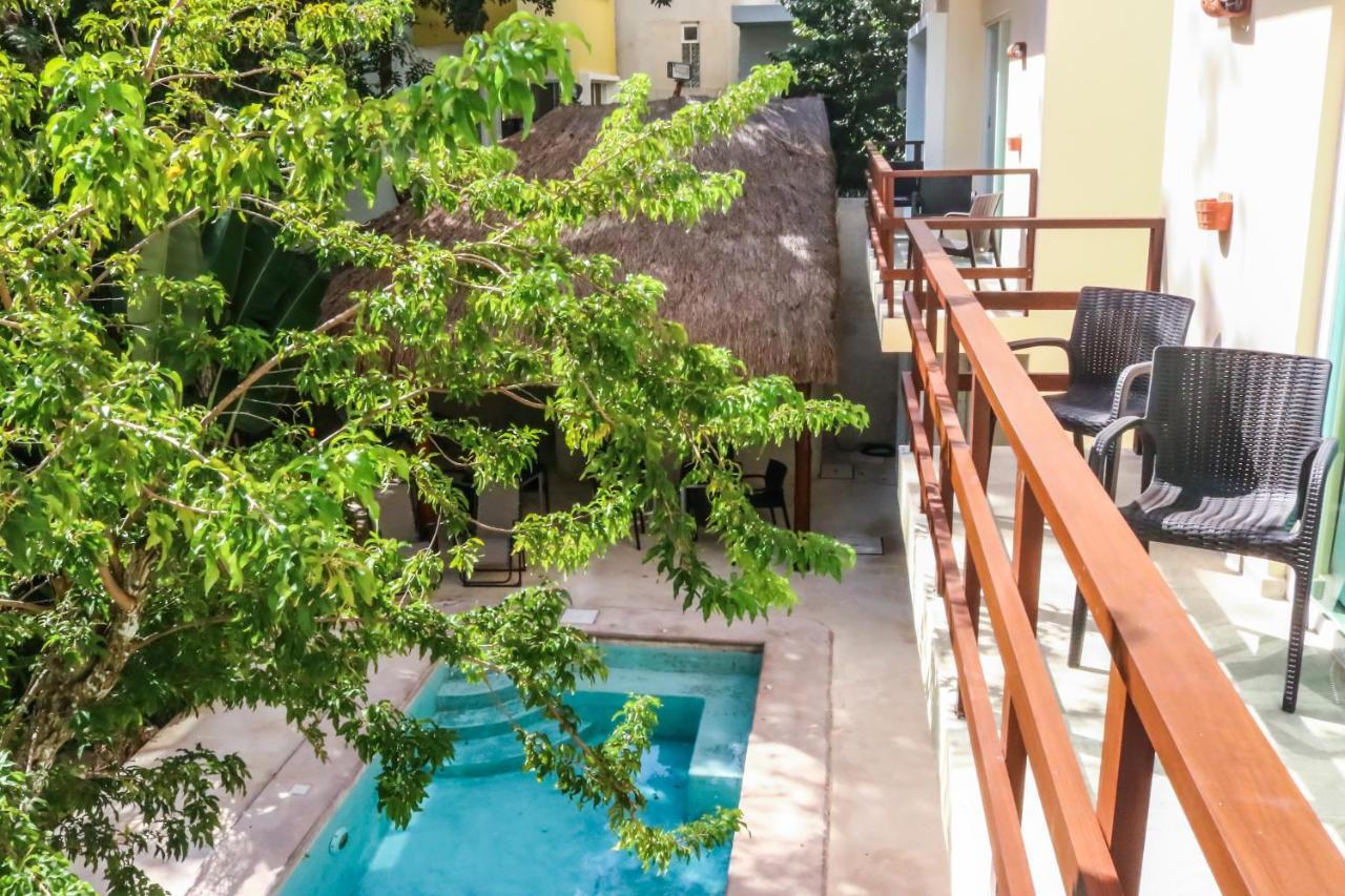 Apartahotel Nah 3*