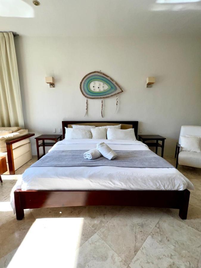 Amazing Luxury Penthouse With Sunset,sunrise View, Private Jacuzzi And Rooftop Pool *