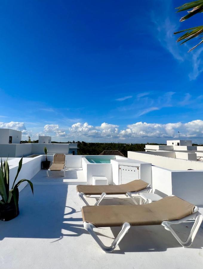 Amazing Luxury Penthouse With Sunset,sunrise View, Private Jacuzzi And Rooftop Pool Apartamento