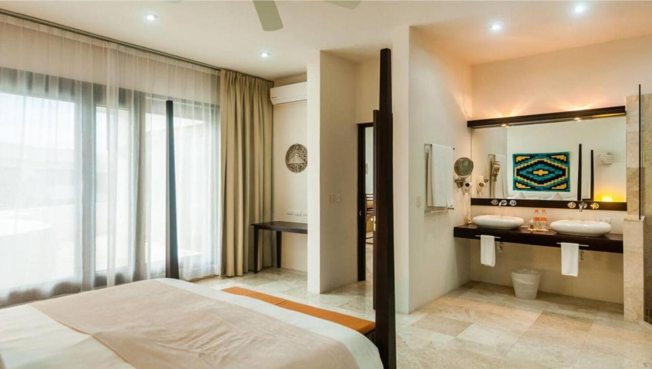 Amazing Luxury Penthouse With Sunset,sunrise View, Private Jacuzzi And Rooftop Pool Apartamento *