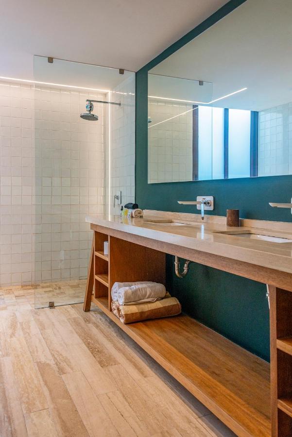 201 Beautiful With Private Pool
