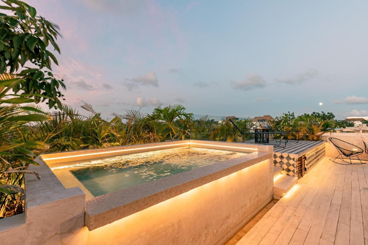 407 Stunning Penthouse For 2 *