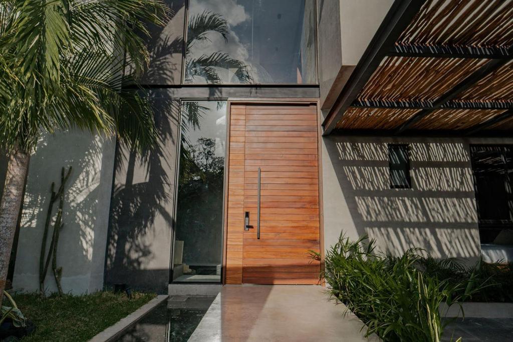 Villa Niburu A House Vacation That Everyone Will Remember *