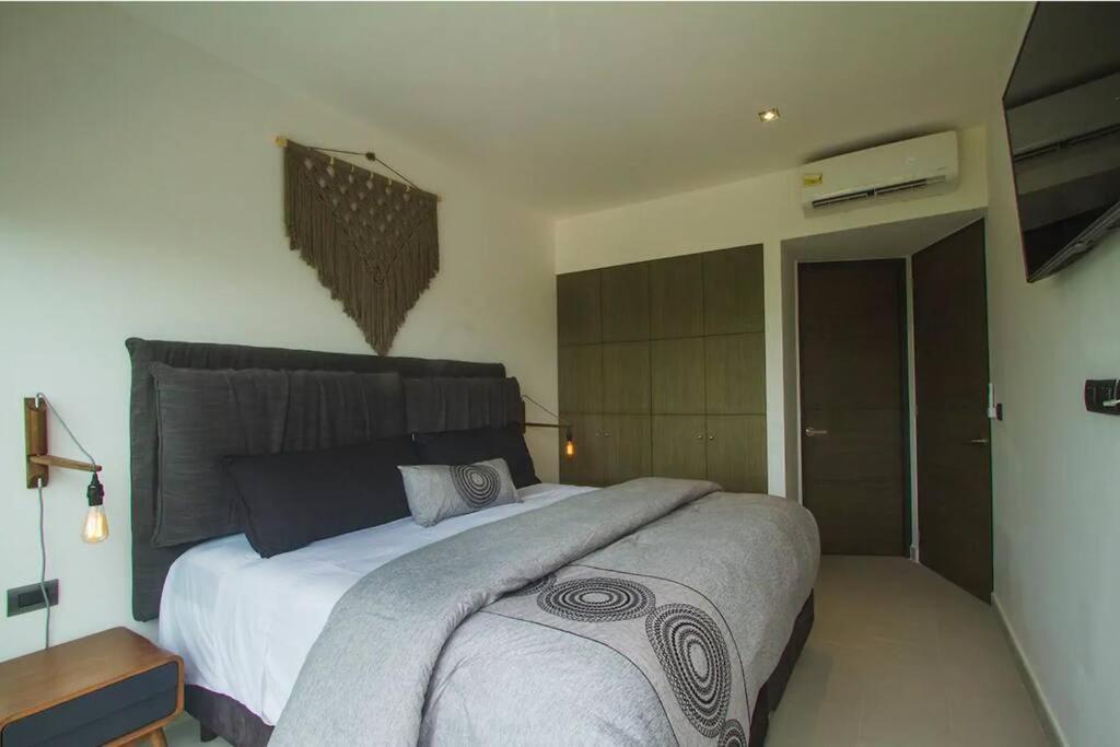 Beautiful Penthouse With Private Pool Amazing Views