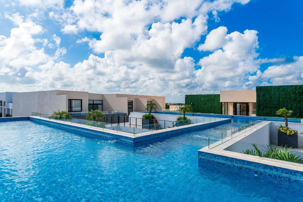 Promo 2br With Rooftop Pool, Gym And Free Bikes