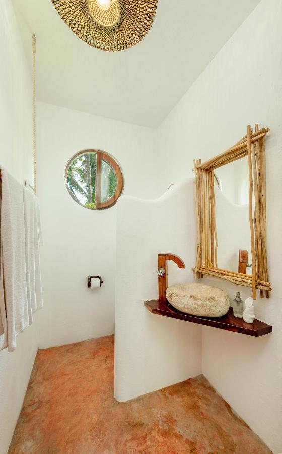 Dos Ceibas - Massage & Yoga Inclusive Tulum