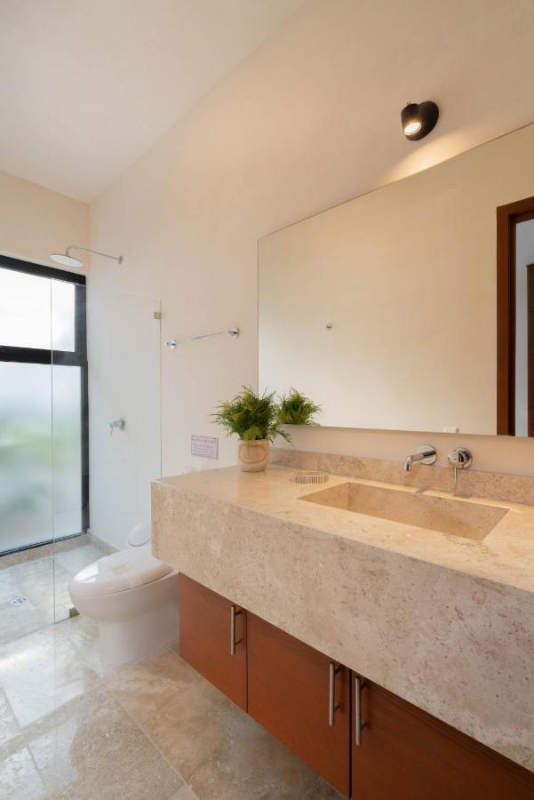 Cozy 3 Bedrooms Townhome-centrally Located-gated-wifi Apartamento
