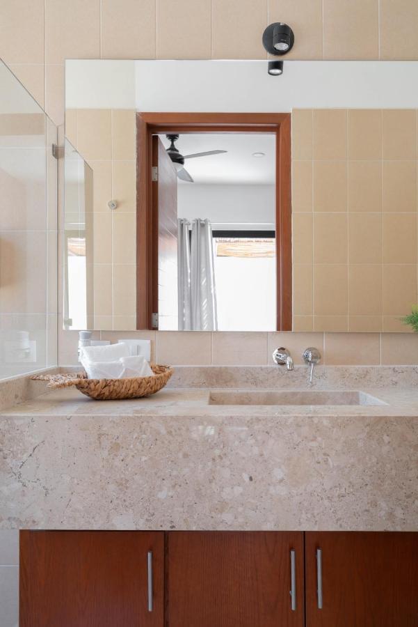 Cozy 3 Bedrooms Townhome-centrally Located-gated-wifi Apartamento Tulum