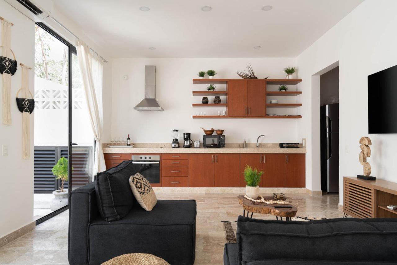 Apartamento Cozy 3 Bedrooms Townhome-centrally Located-gated-wifi