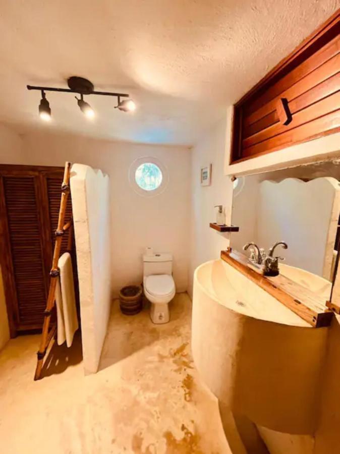 Dos Ceibas - Massage & Yoga Inclusive