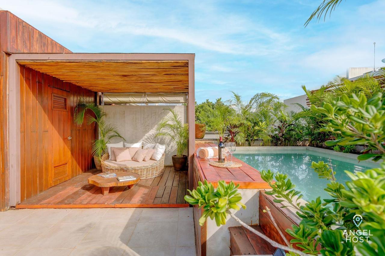 Chic In The Heart Of By Stella Tulum