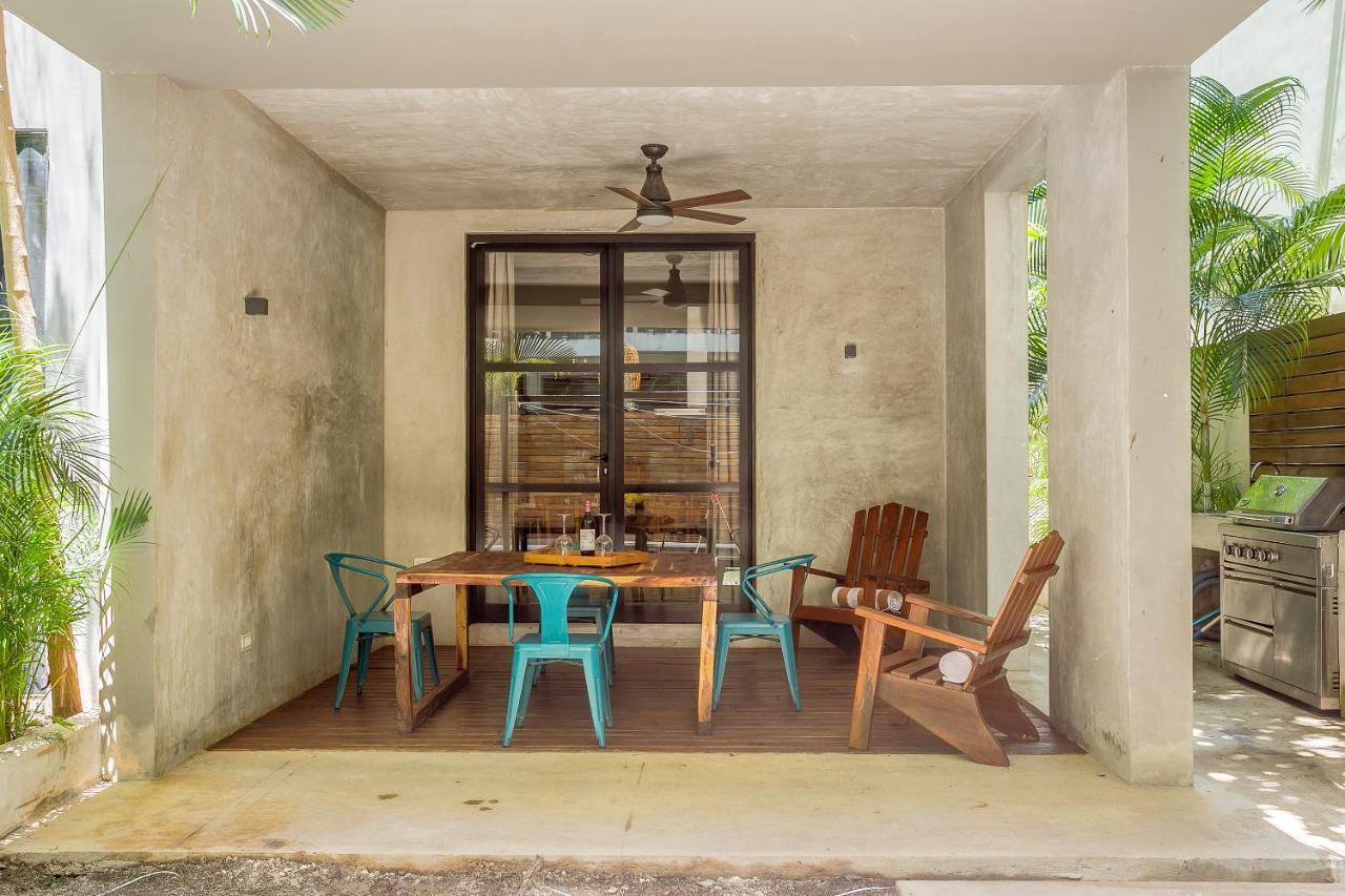 Chic In The Heart Of By Stella Apartamento