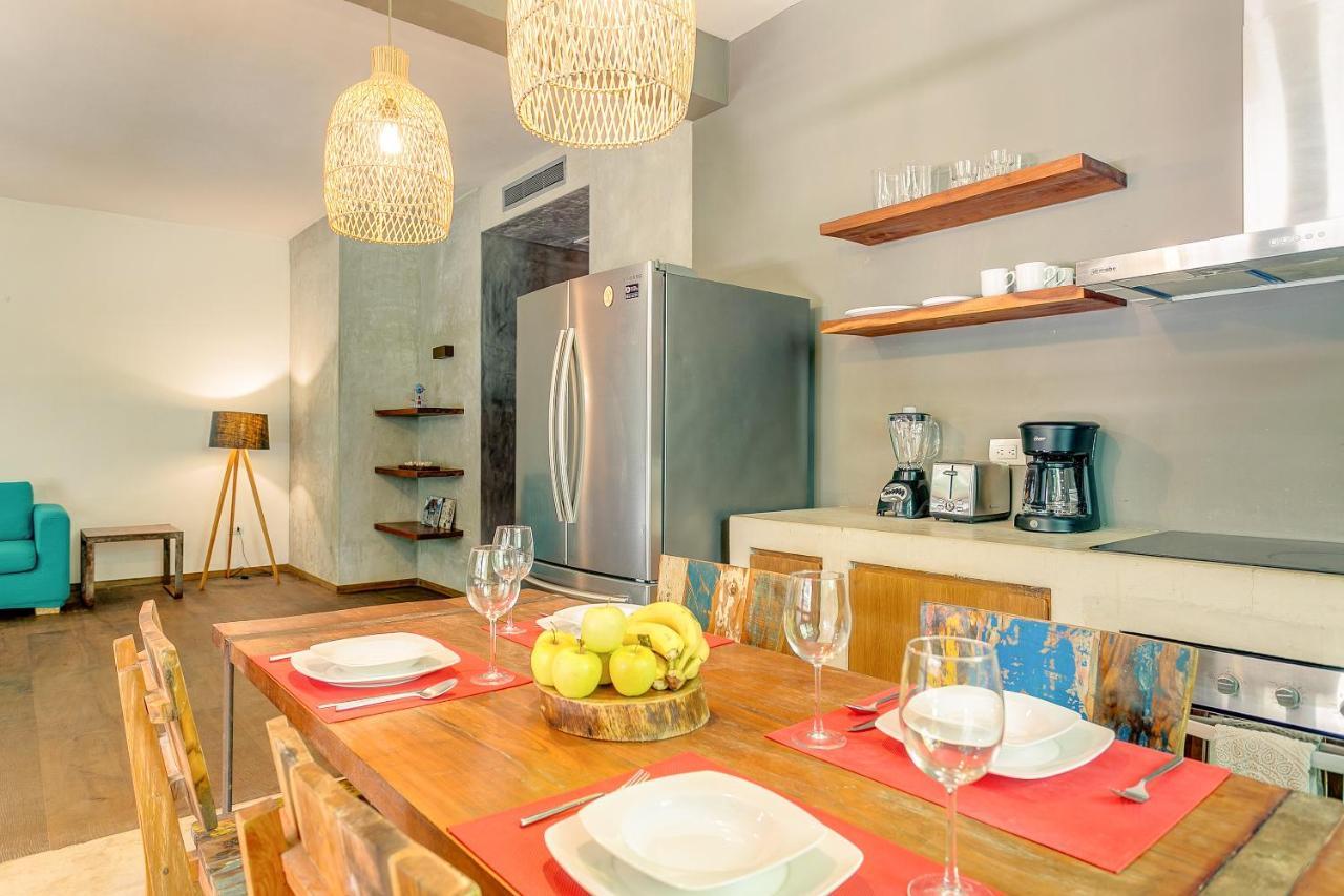 Chic In The Heart Of By Stella Apartamento