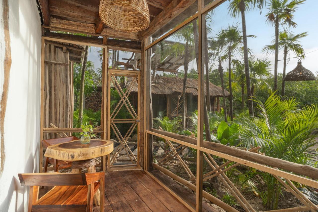 Yaxchen & Cenote Lodge