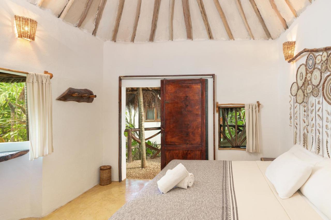 Yaxchen & Cenote Lodge Tulum