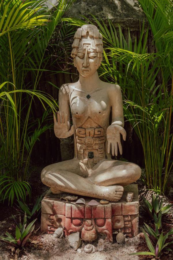 Yaxchen & Cenote