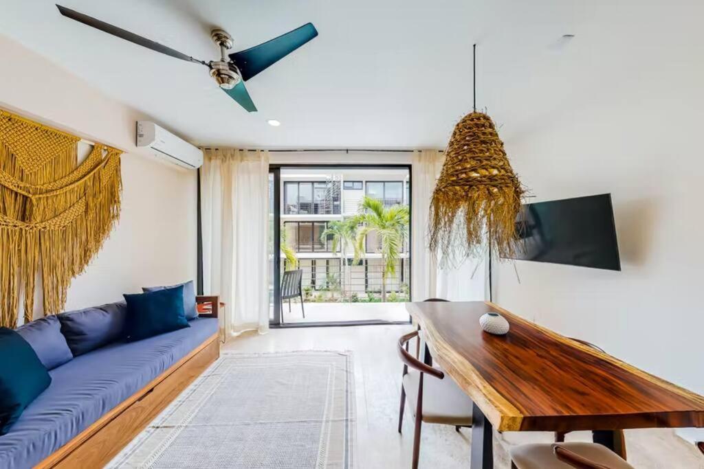 203 Amena, Minutes From The Sea Comfy 1br Apt W/gym Apartamento *