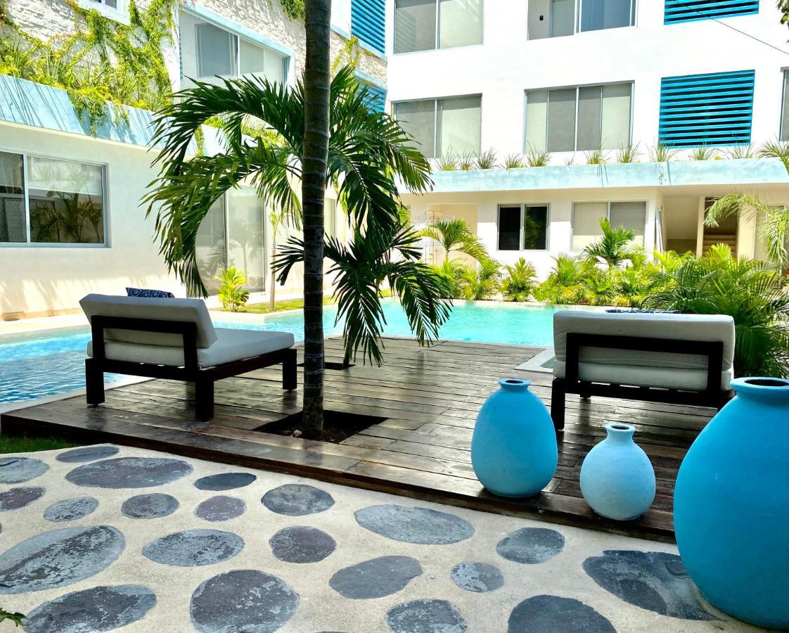Rosa Azul Apartahotel