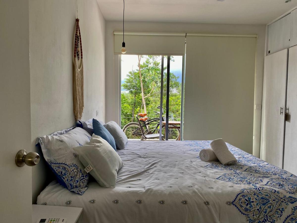 Rosa Azul Apartahotel