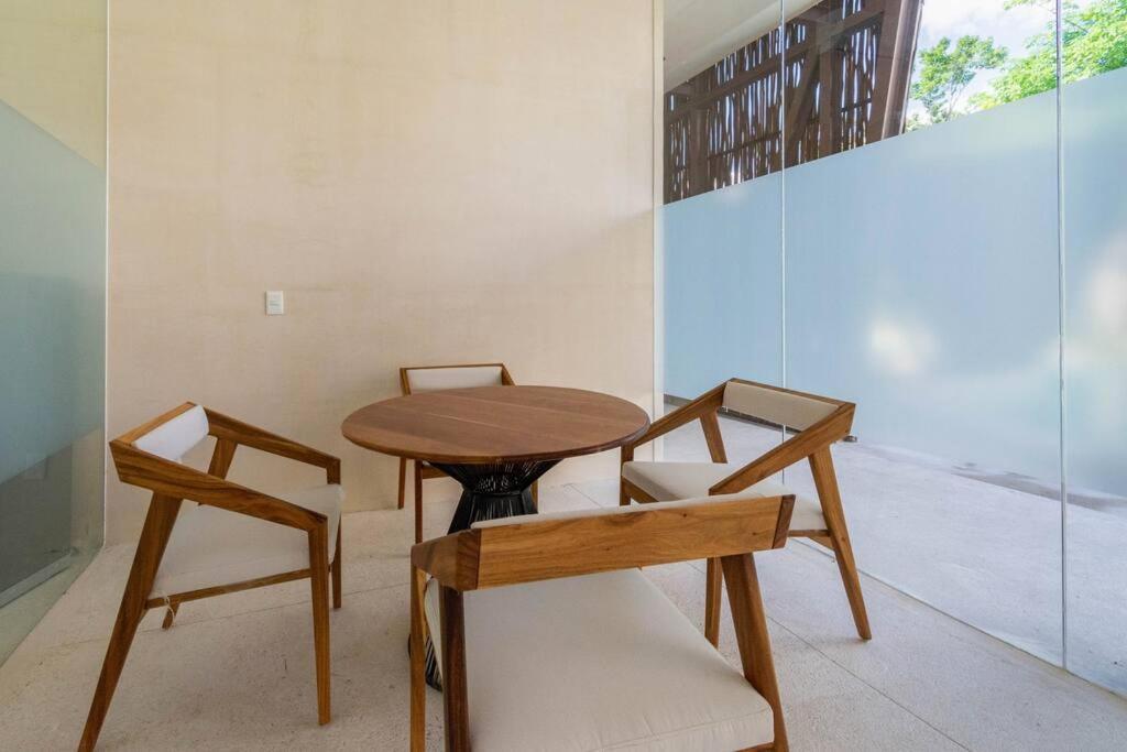 Exclusive In A Gated Community By Casa Paraiso