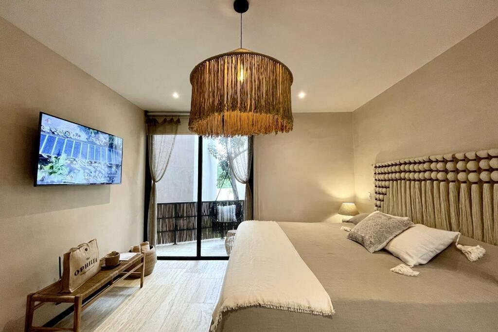 Exclusive In A Gated Community By Casa Paraiso Apartamento *