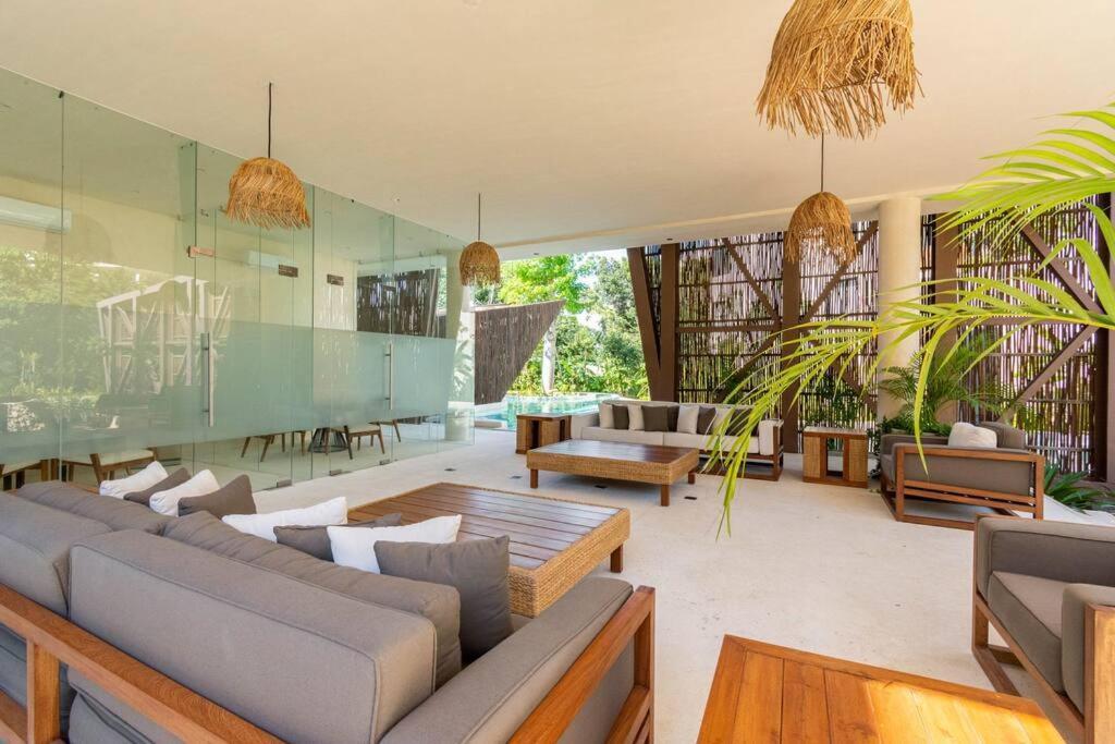 Exclusive In A Gated Community By Casa Paraiso Apartamento