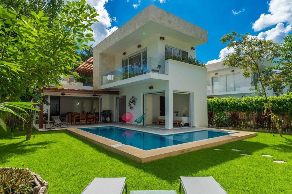 Villa Luxury Private 3bed Villa, Garden, Pool,security Tulum