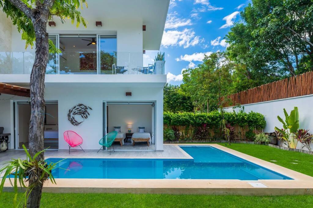 Luxury Private 3bed Villa, Garden, Pool,security *