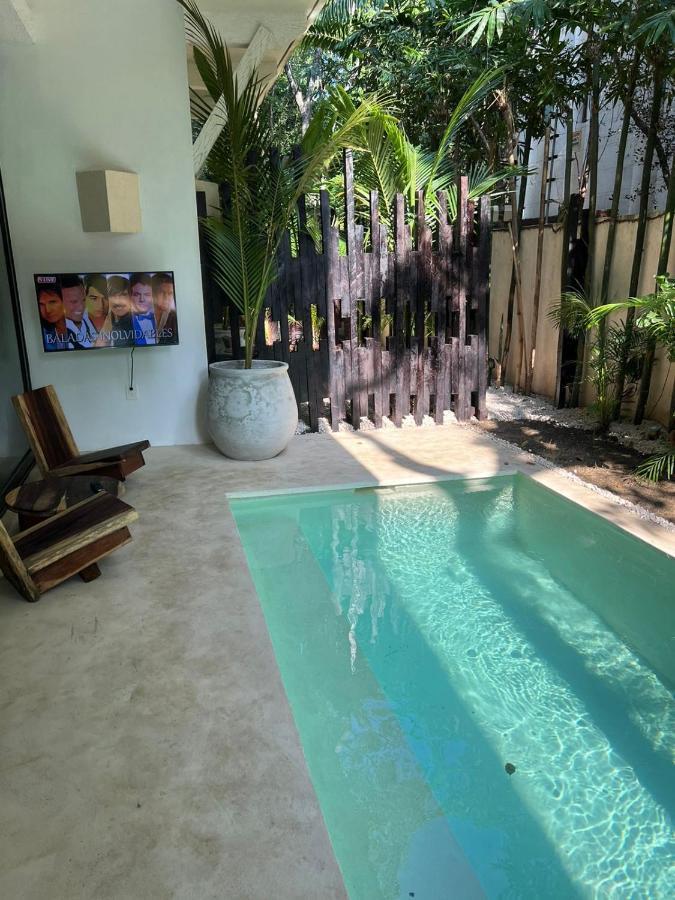 Kin - Puerta Azul Luxury