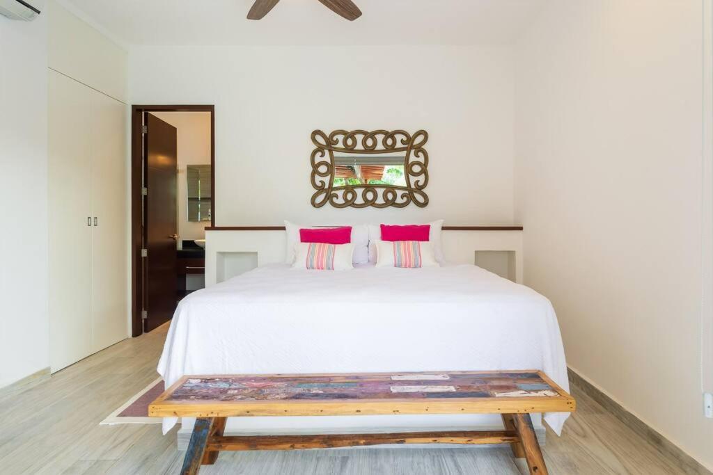 Villa Luxury Private 3bed Villa, Garden, Pool,security Tulum