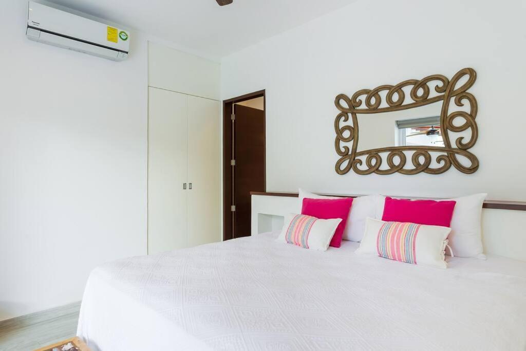 Villa Luxury Private 3bed Villa, Garden, Pool,security *