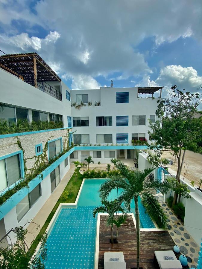 Rosa Azul Apartahotel