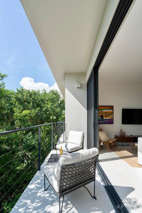 Stylish And Peaceful Jungle At 525 Apartamento
