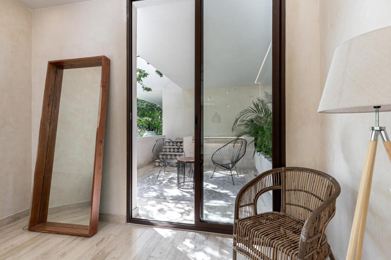 Apartamento 204 Hidden Gem In The Heart Of W/ Huge Private Terrace And Pool For 6 Pax Tulum