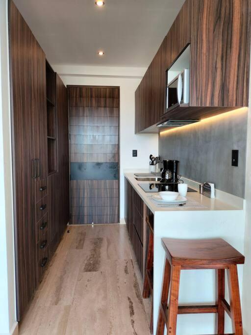 Excellence Studio For Rent In Palais P404 *