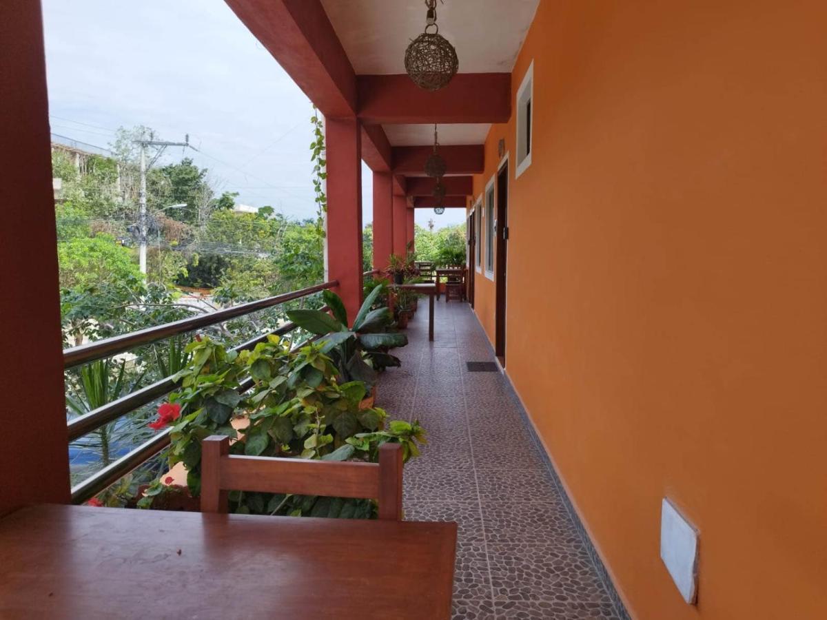 Departamentos Yolanda Hotel