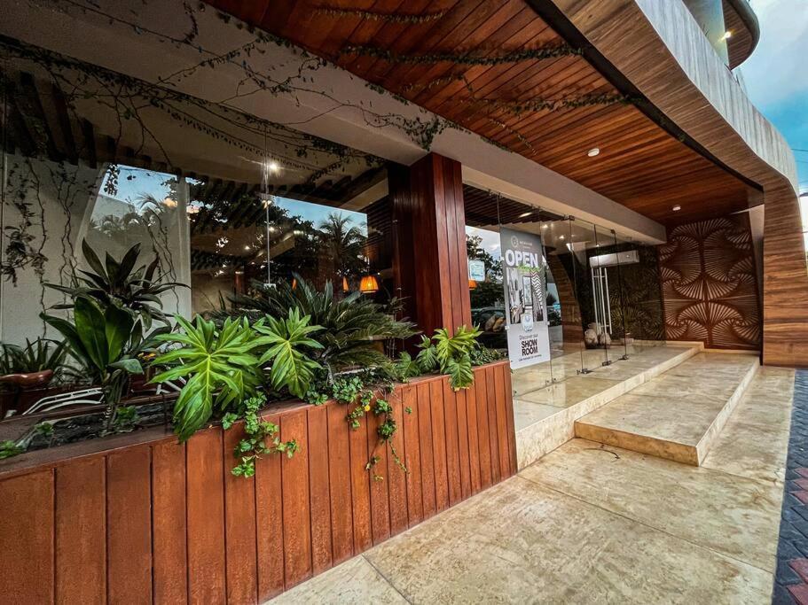 New Studio P-3, Pool, Roof Top, Great Location Apartamento