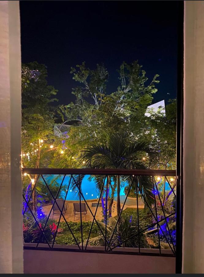 Apartment Jungle & Private Patio *