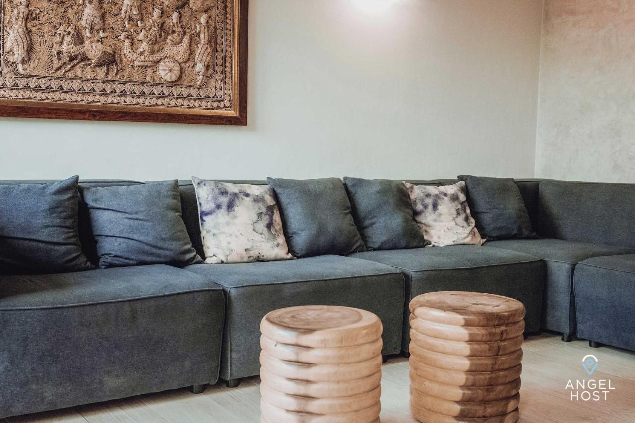 Chic In The Heart Of By Stella Tulum