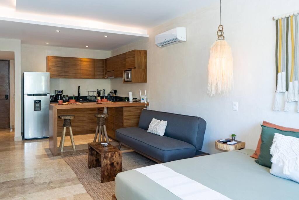 Sunrise Studio In Aldea Zama