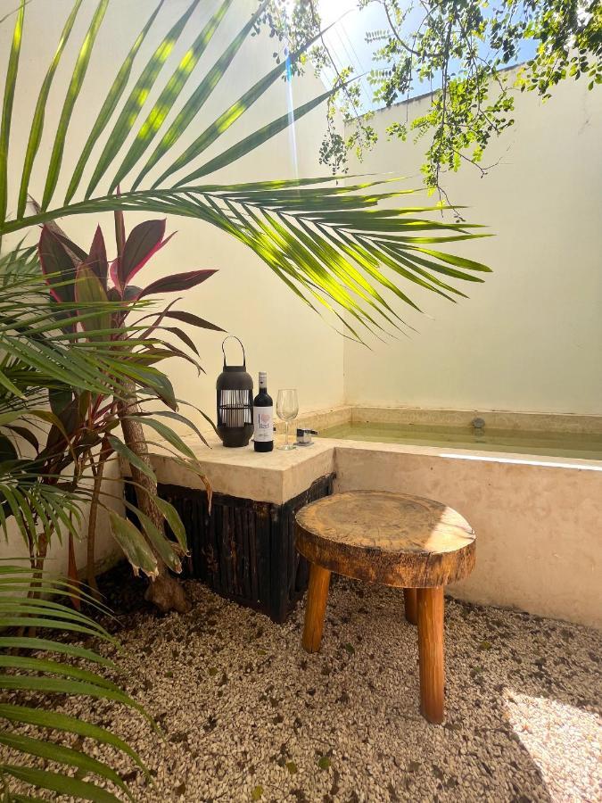 Jungle & Private Patio *