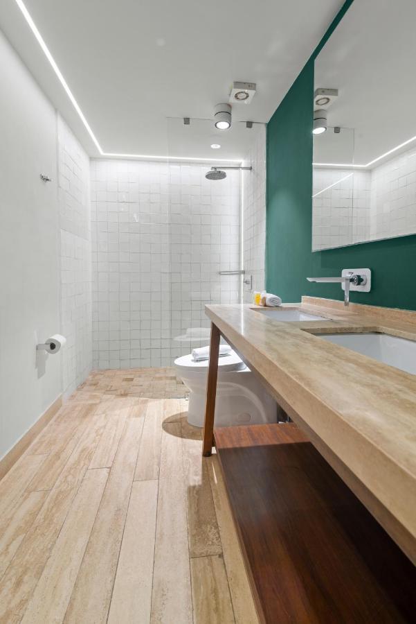 305 Luxury Penthouse With Private Pool *