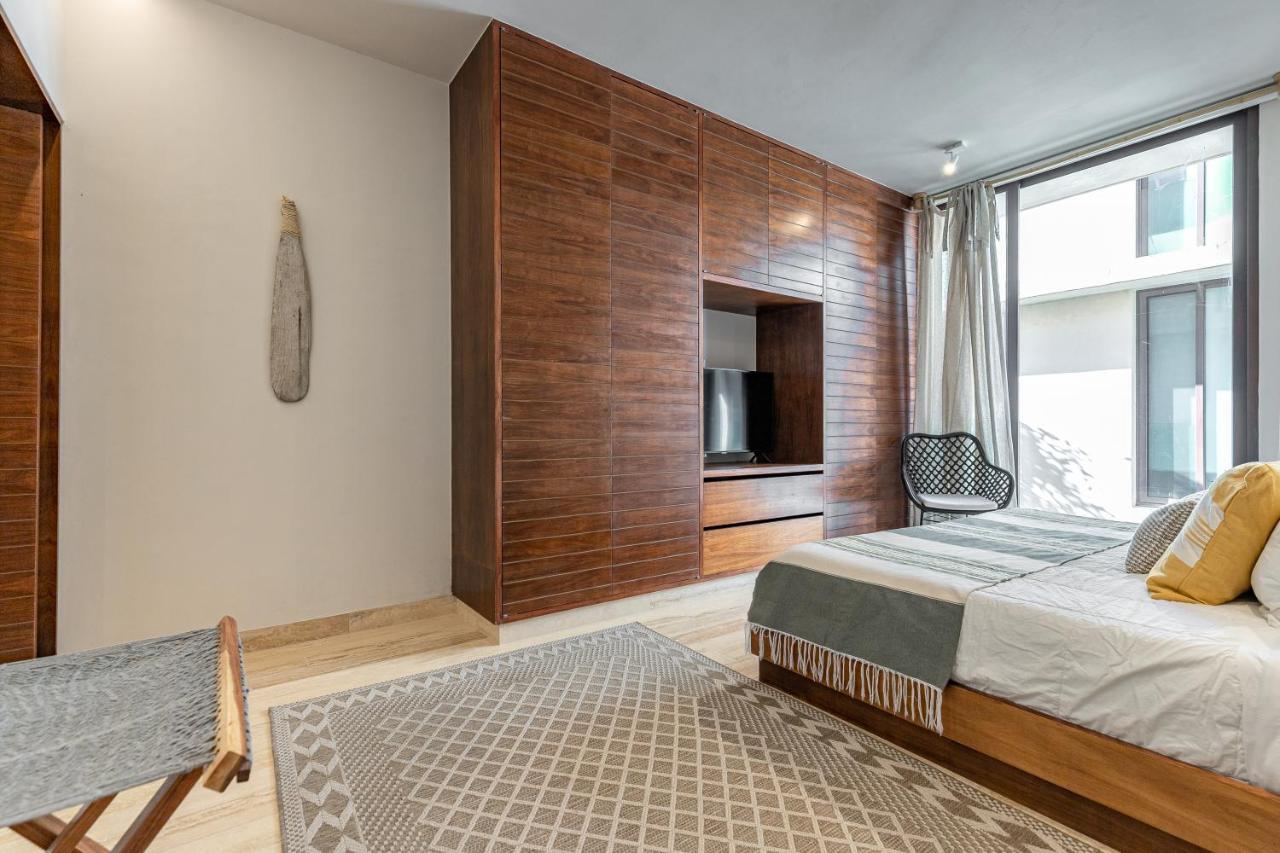 308-303 Beautiful With 3 Bedrooms *