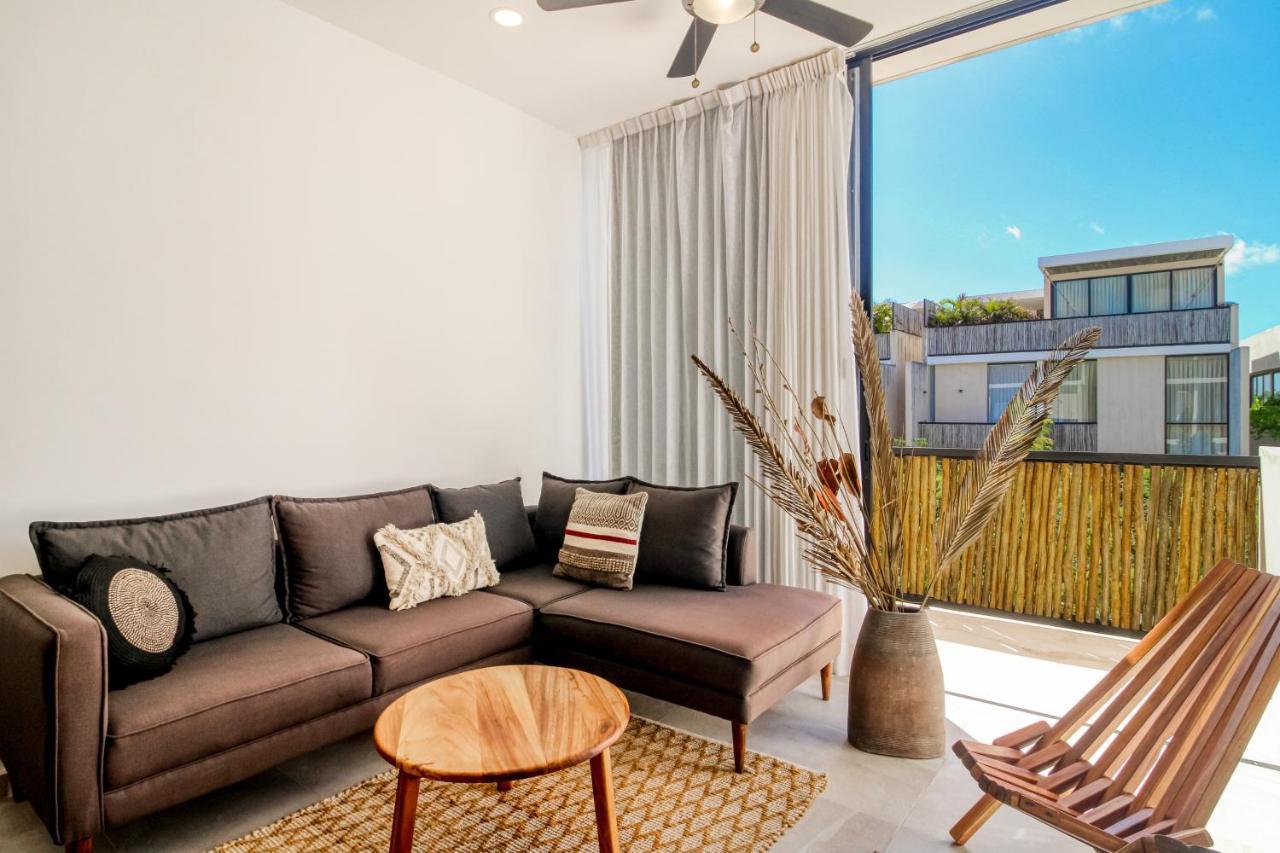 Palalma Casa #32, Modern Tropics, La Veleta