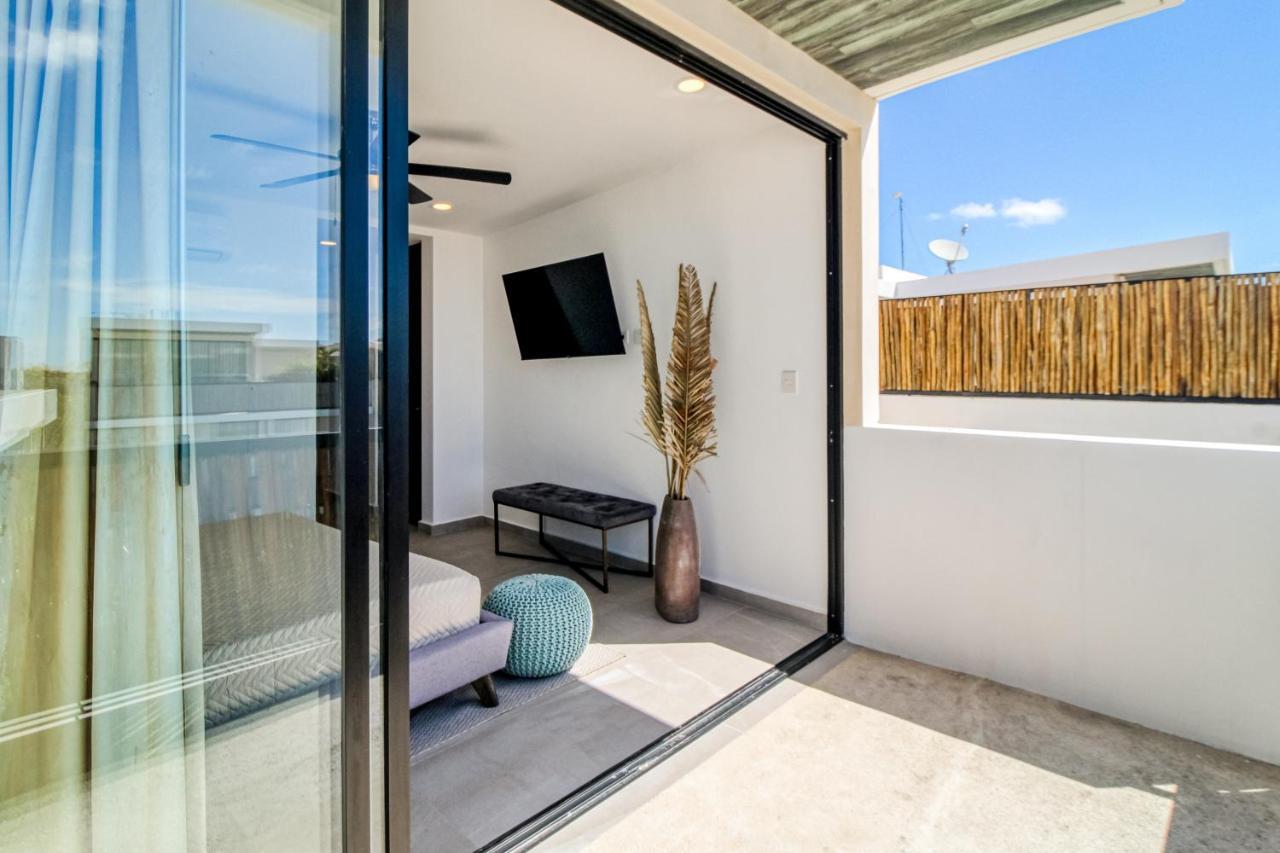 Palalma Casa #32, Modern Tropics, La Veleta