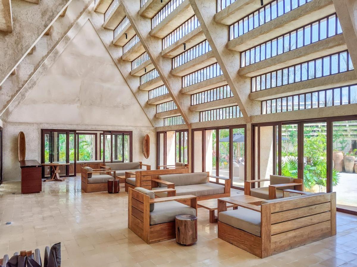 Private In Exclusive Secured Community Villa *